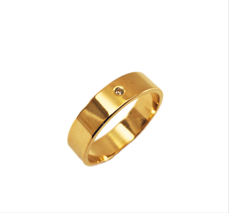 Aliança em Ouro 18k Clássica Anatômica 4,50mm com 01 Brilhante