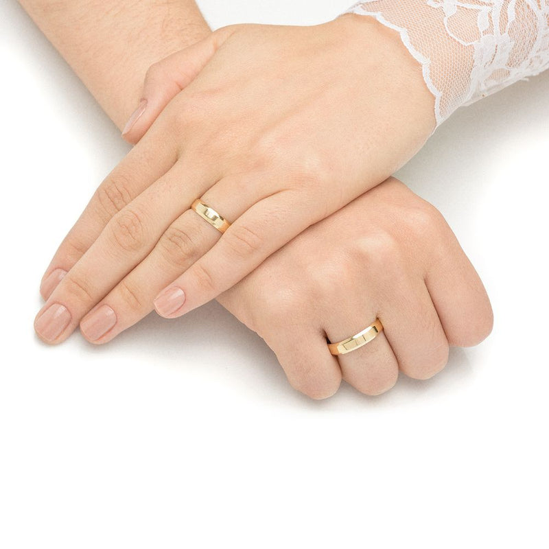 Par de Alianças de Casamento de Ouro 18K 4,5mm Chanfrada